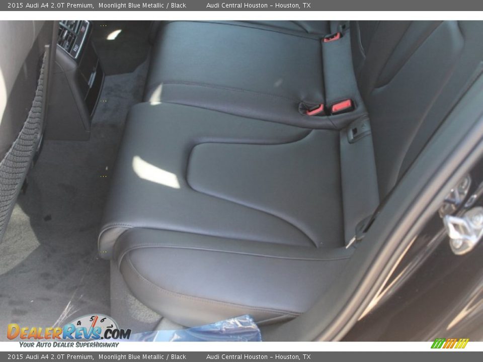 2015 Audi A4 2.0T Premium Moonlight Blue Metallic / Black Photo #15