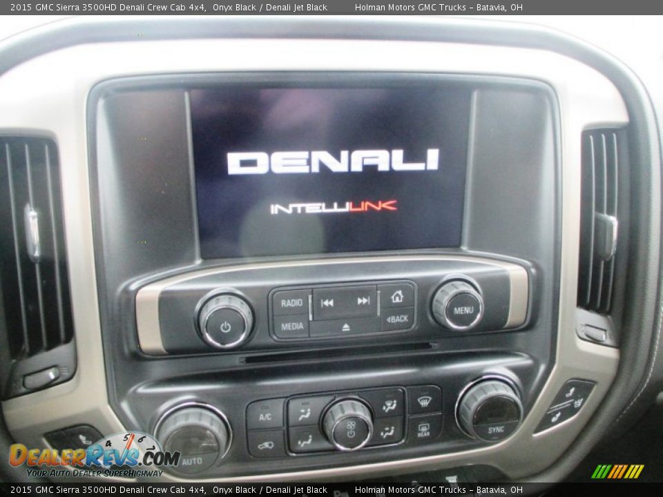 2015 GMC Sierra 3500HD Denali Crew Cab 4x4 Onyx Black / Denali Jet Black Photo #11