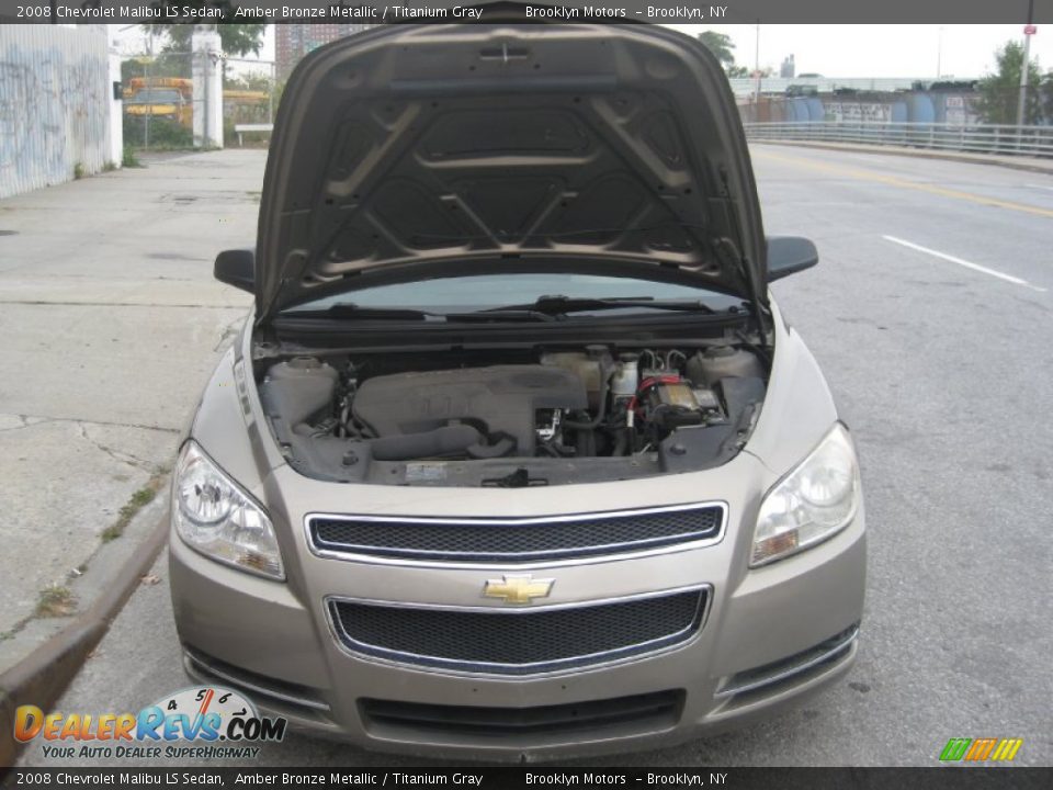 2008 Chevrolet Malibu LS Sedan Amber Bronze Metallic / Titanium Gray Photo #17