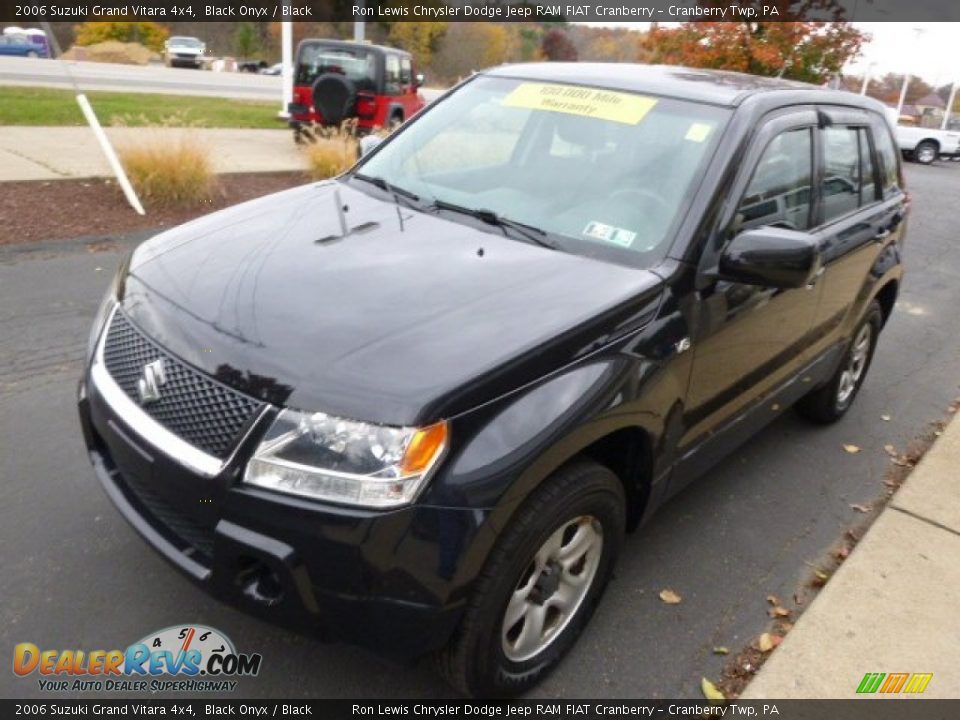 2006 Suzuki Grand Vitara 4x4 Black Onyx / Black Photo #4