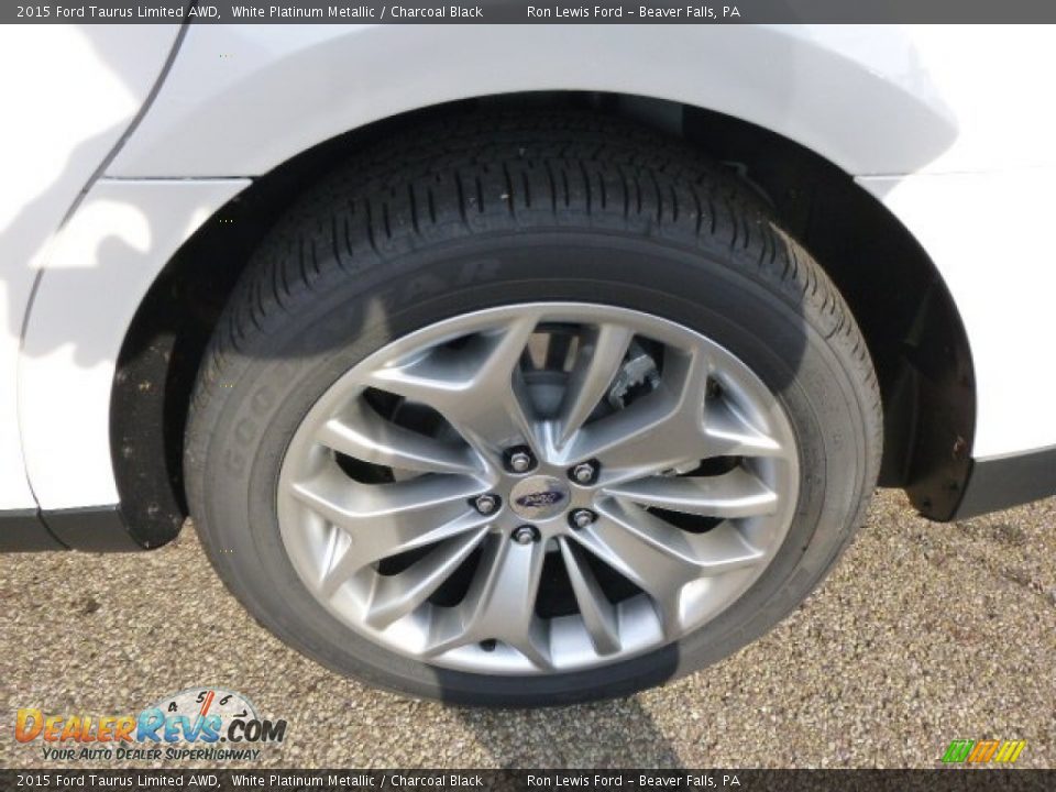 2015 Ford Taurus Limited AWD White Platinum Metallic / Charcoal Black Photo #9