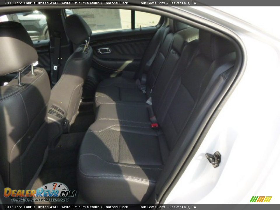 2015 Ford Taurus Limited AWD White Platinum Metallic / Charcoal Black Photo #11