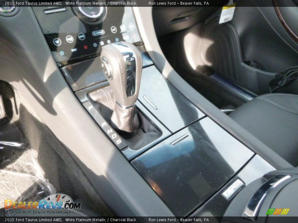 2015 Ford Taurus Limited AWD White Platinum Metallic / Charcoal Black Photo #17