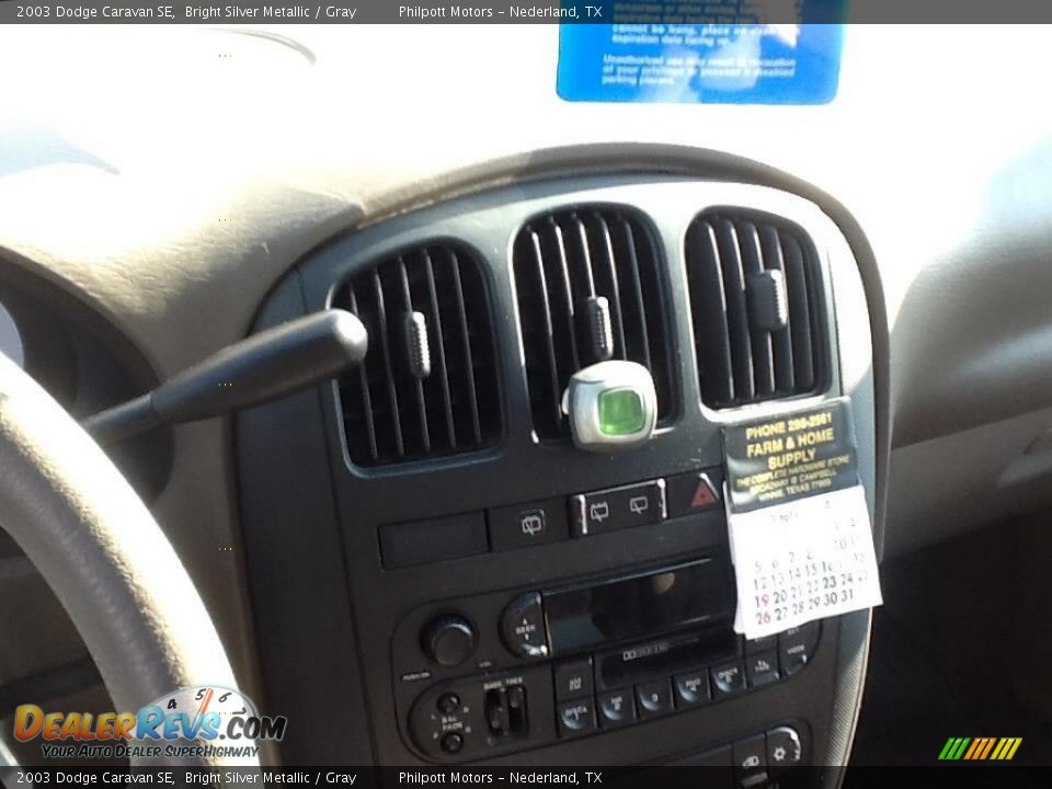 2003 Dodge Caravan SE Bright Silver Metallic / Gray Photo #8