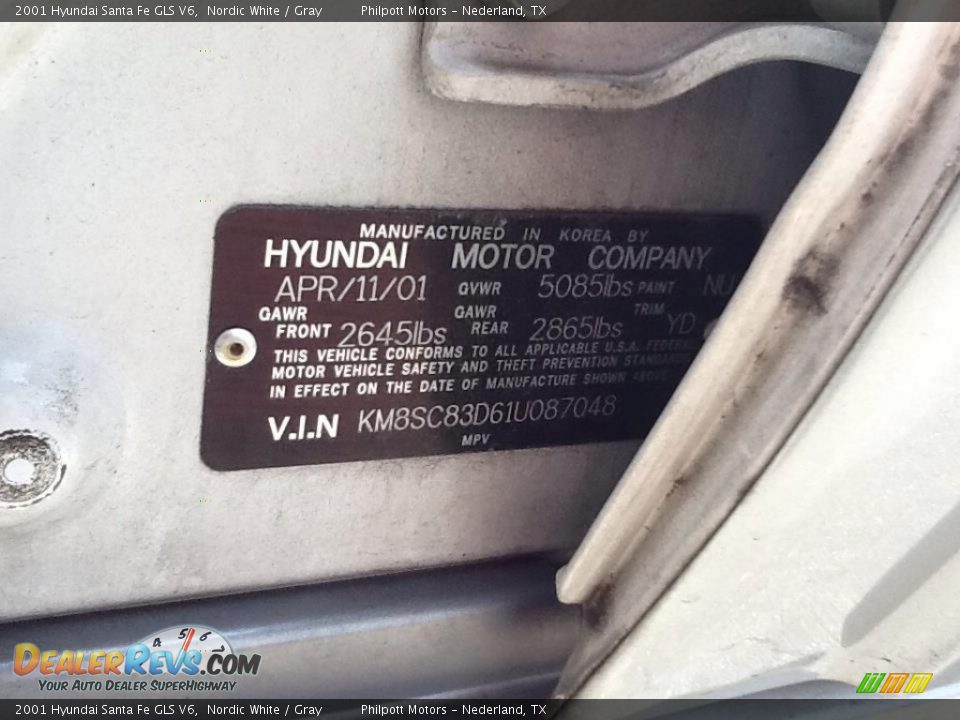 2001 Hyundai Santa Fe GLS V6 Nordic White / Gray Photo #6