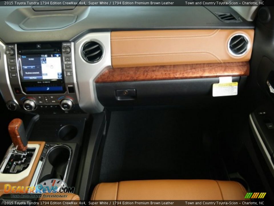 2015 Toyota Tundra 1794 Edition CrewMax 4x4 Super White / 1794 Edition Premium Brown Leather Photo #10