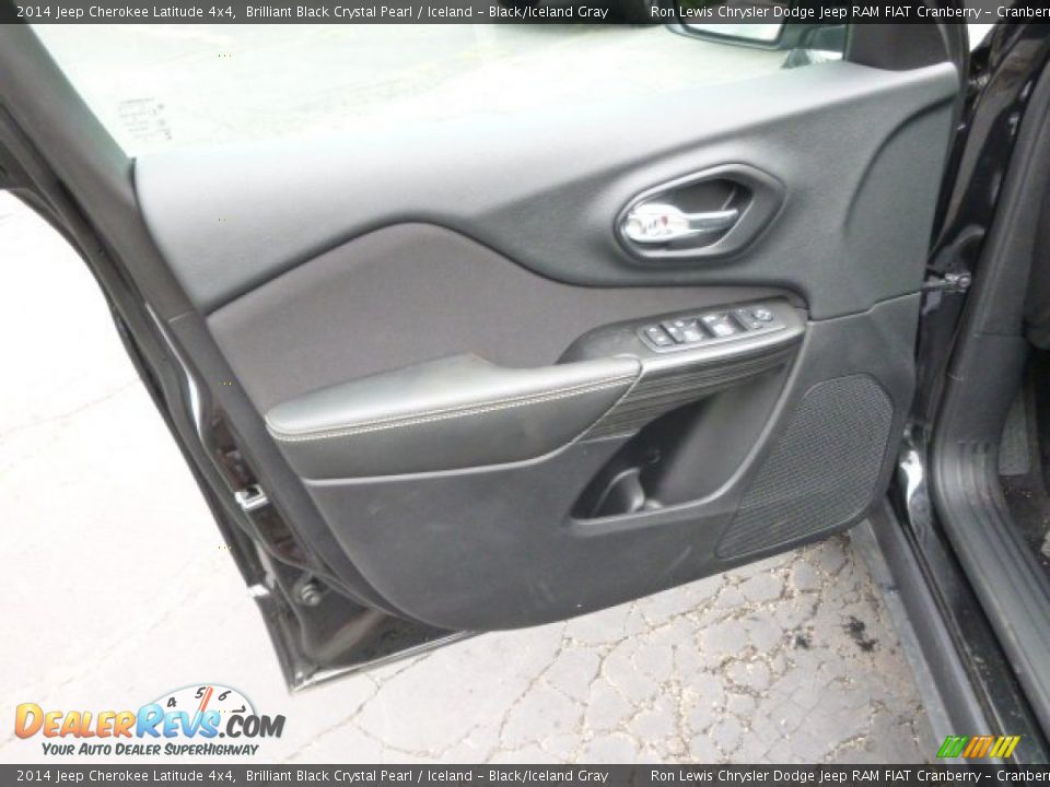 2014 Jeep Cherokee Latitude 4x4 Brilliant Black Crystal Pearl / Iceland - Black/Iceland Gray Photo #11