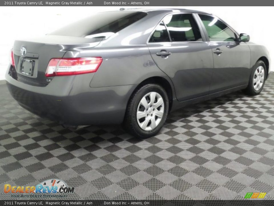 2011 Toyota Camry LE Magnetic Gray Metallic / Ash Photo #29