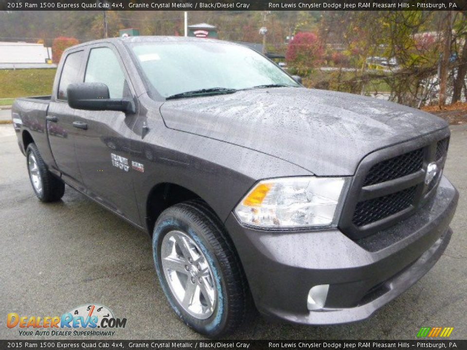 Front 3/4 View of 2015 Ram 1500 Express Quad Cab 4x4 Photo #8