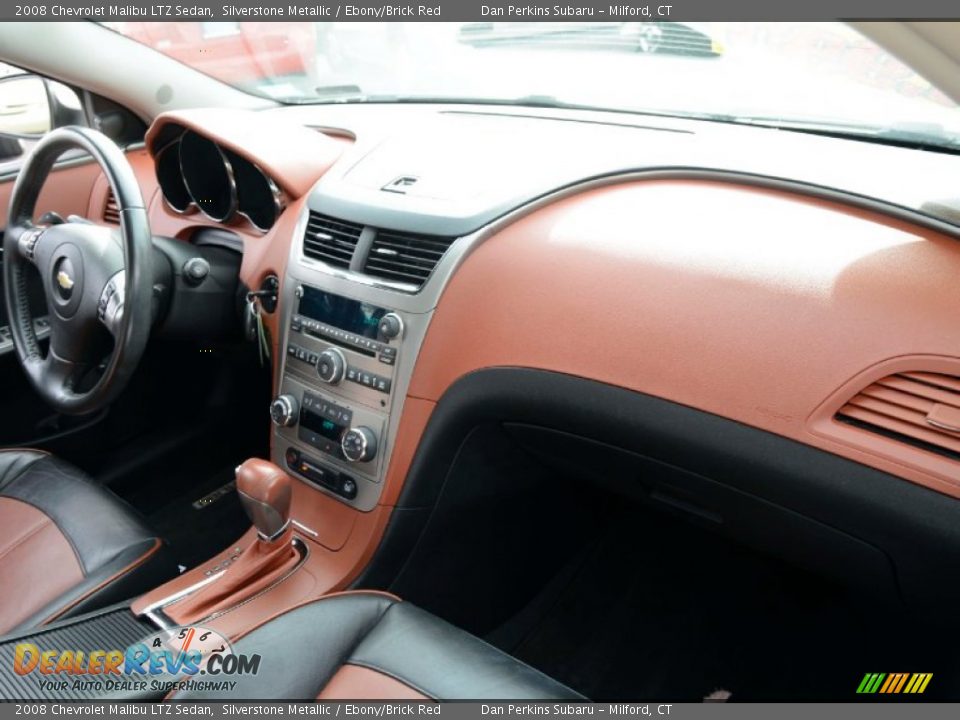 2008 Chevrolet Malibu LTZ Sedan Silverstone Metallic / Ebony/Brick Red Photo #9