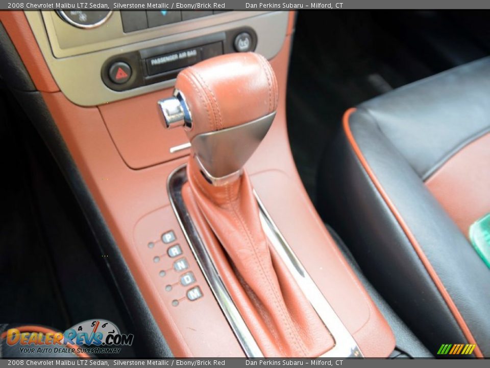 2008 Chevrolet Malibu LTZ Sedan Shifter Photo #16
