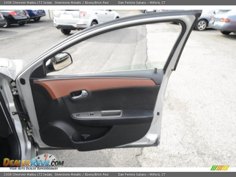 Door Panel of 2008 Chevrolet Malibu LTZ Sedan Photo #18