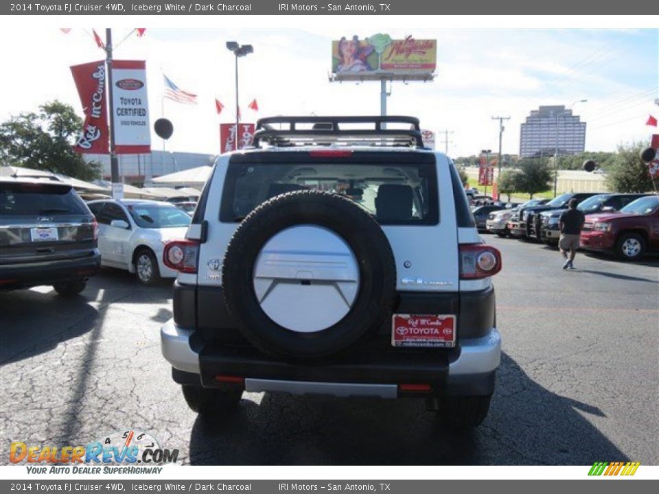 2014 Toyota FJ Cruiser 4WD Iceberg White / Dark Charcoal Photo #6