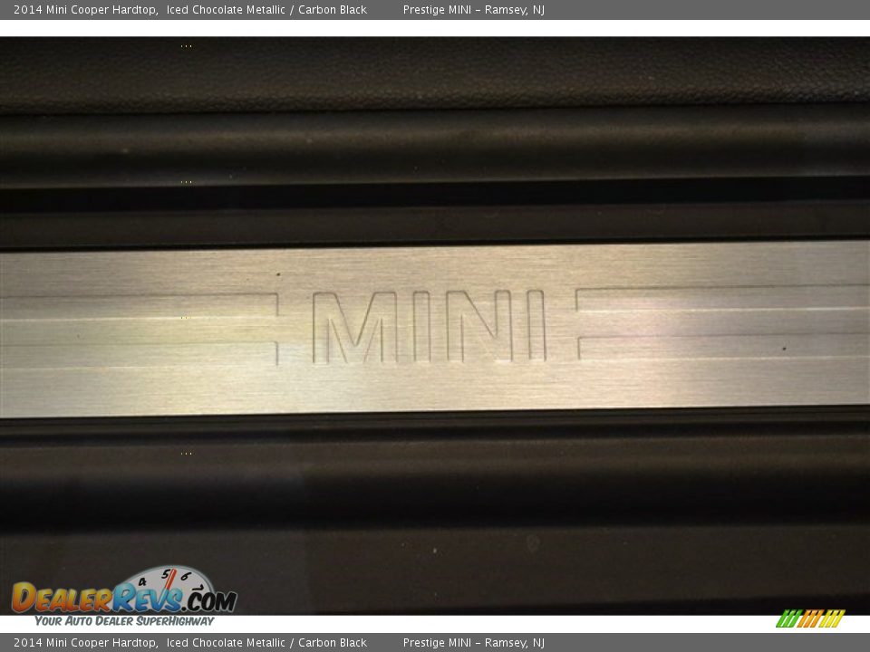 2014 Mini Cooper Hardtop Iced Chocolate Metallic / Carbon Black Photo #8