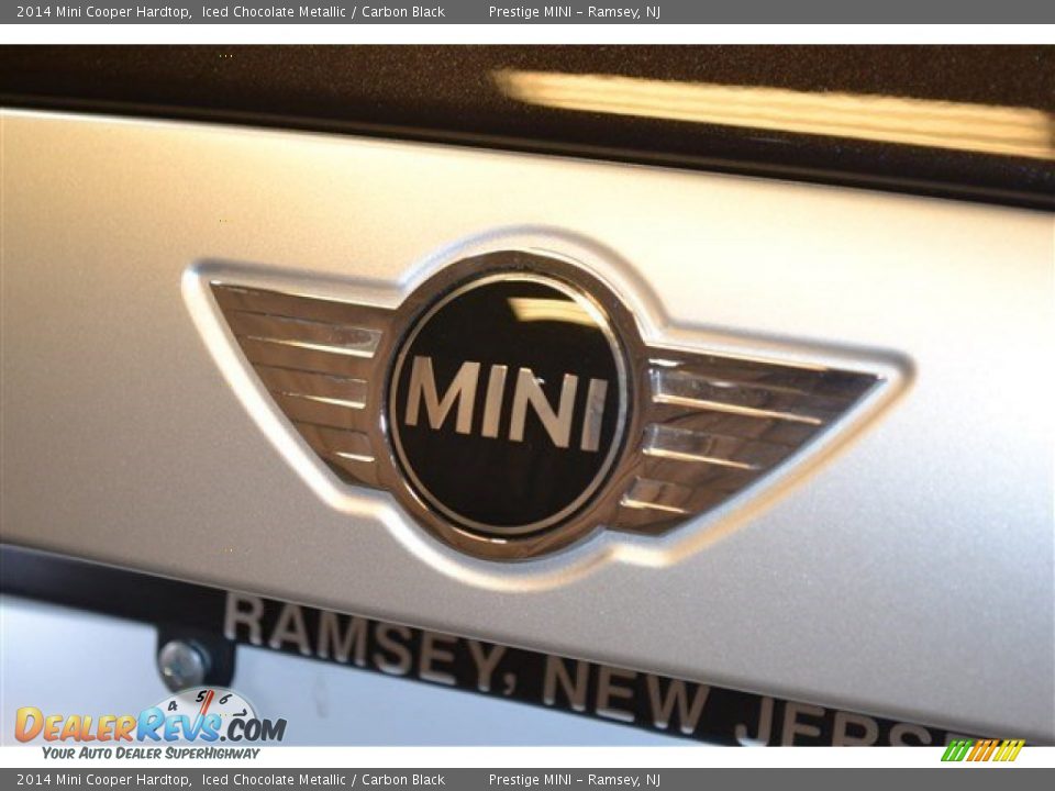 2014 Mini Cooper Hardtop Iced Chocolate Metallic / Carbon Black Photo #19