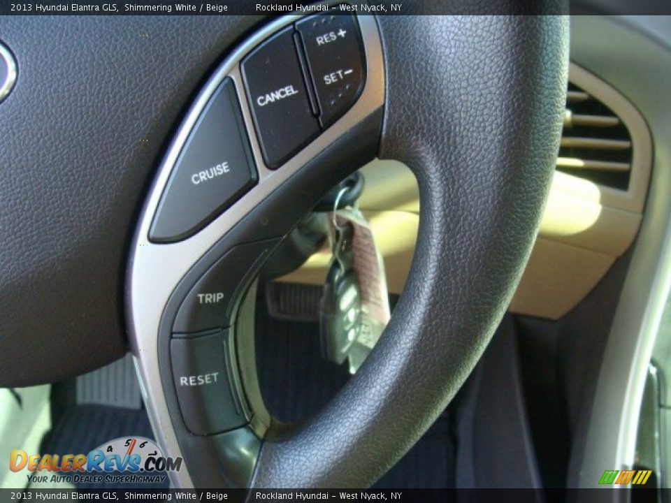2013 Hyundai Elantra GLS Shimmering White / Beige Photo #15