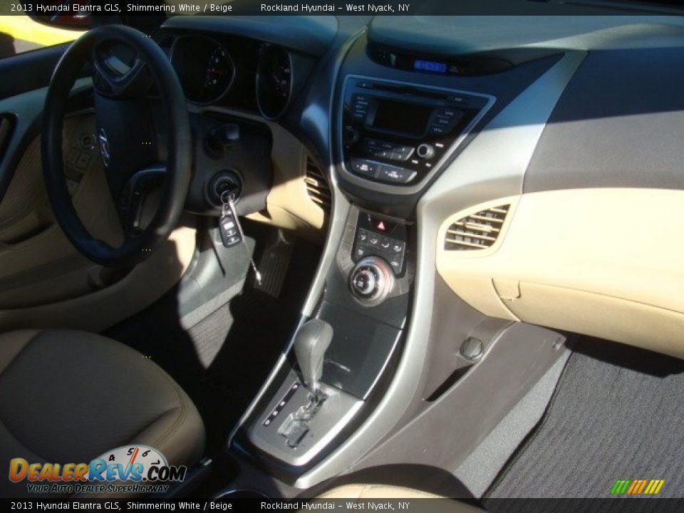 2013 Hyundai Elantra GLS Shimmering White / Beige Photo #24