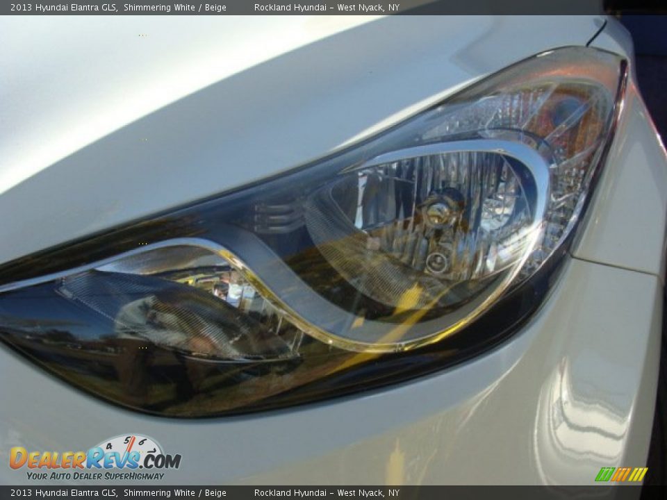 2013 Hyundai Elantra GLS Shimmering White / Beige Photo #29