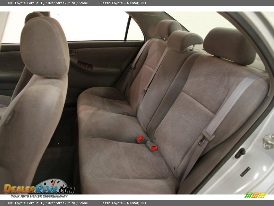 2006 Toyota Corolla LE Silver Streak Mica / Stone Photo #12