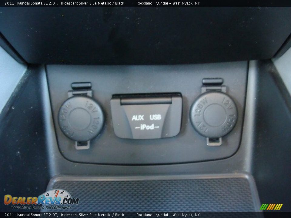 2011 Hyundai Sonata SE 2.0T Iridescent Silver Blue Metallic / Black Photo #15