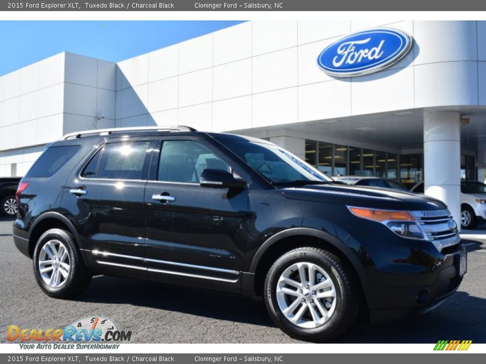 2015 Ford Explorer XLT Tuxedo Black / Charcoal Black Photo #1