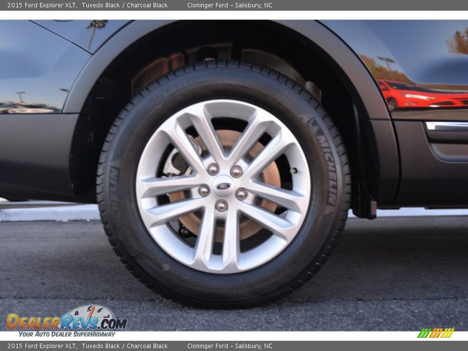 2015 Ford Explorer XLT Tuxedo Black / Charcoal Black Photo #11