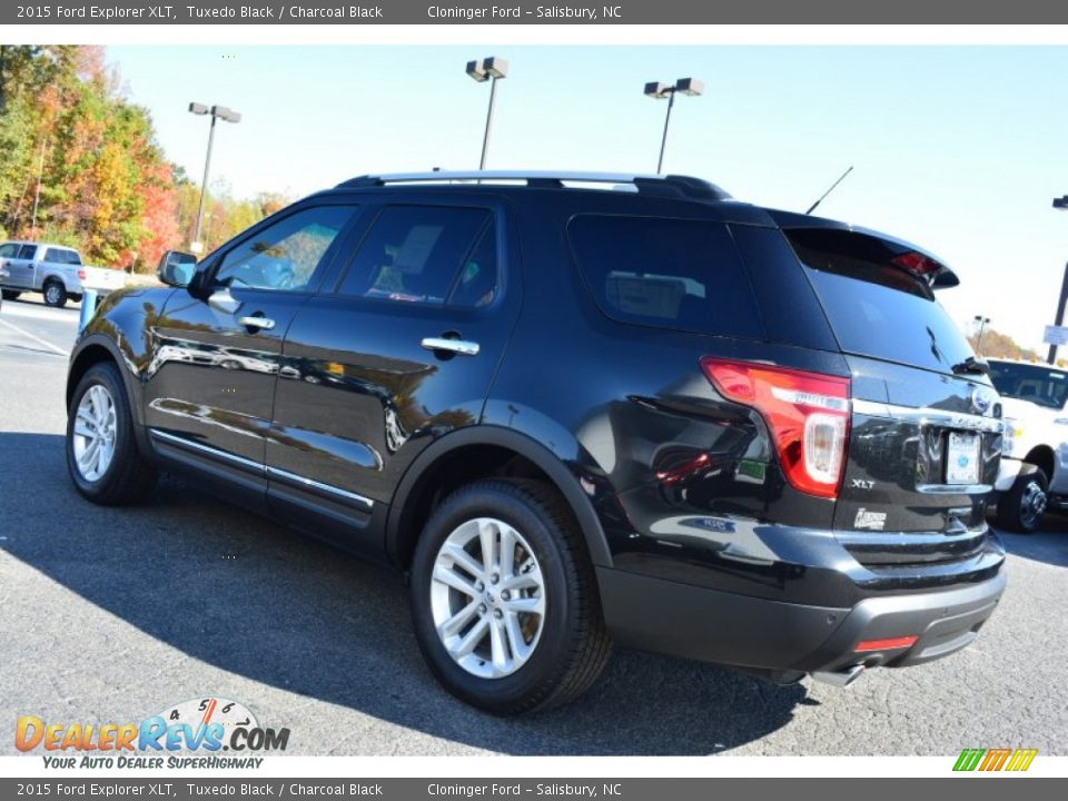 2015 Ford Explorer XLT Tuxedo Black / Charcoal Black Photo #26