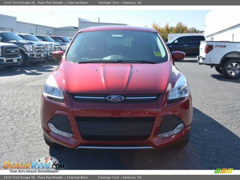 2015 Ford Escape SE Ruby Red Metallic / Charcoal Black Photo #4