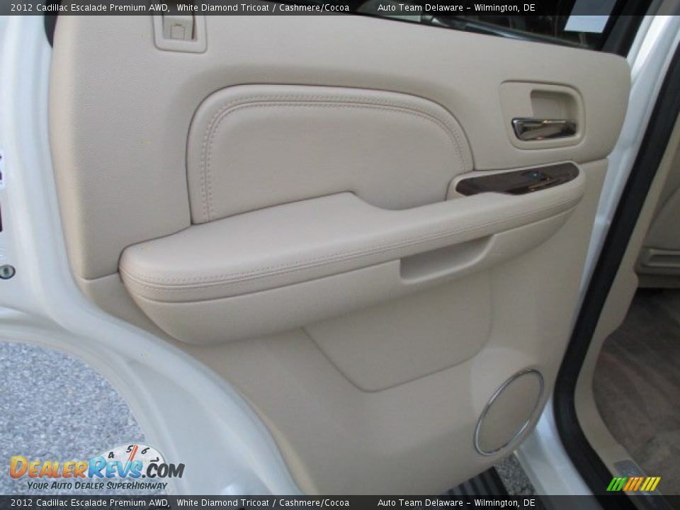2012 Cadillac Escalade Premium AWD White Diamond Tricoat / Cashmere/Cocoa Photo #30