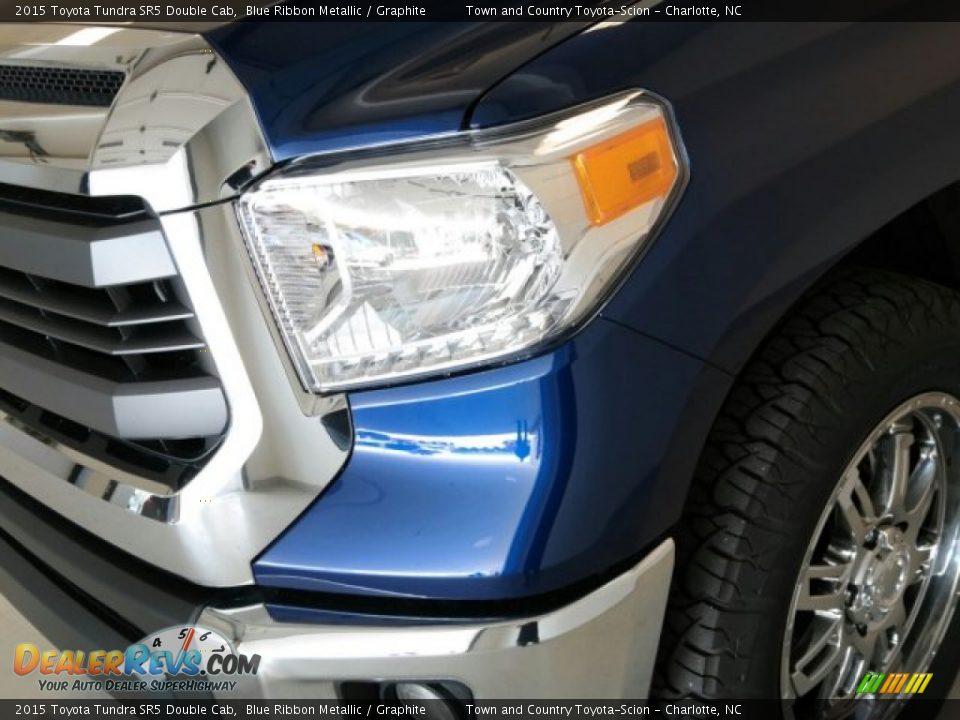 2015 Toyota Tundra SR5 Double Cab Blue Ribbon Metallic / Graphite Photo #6