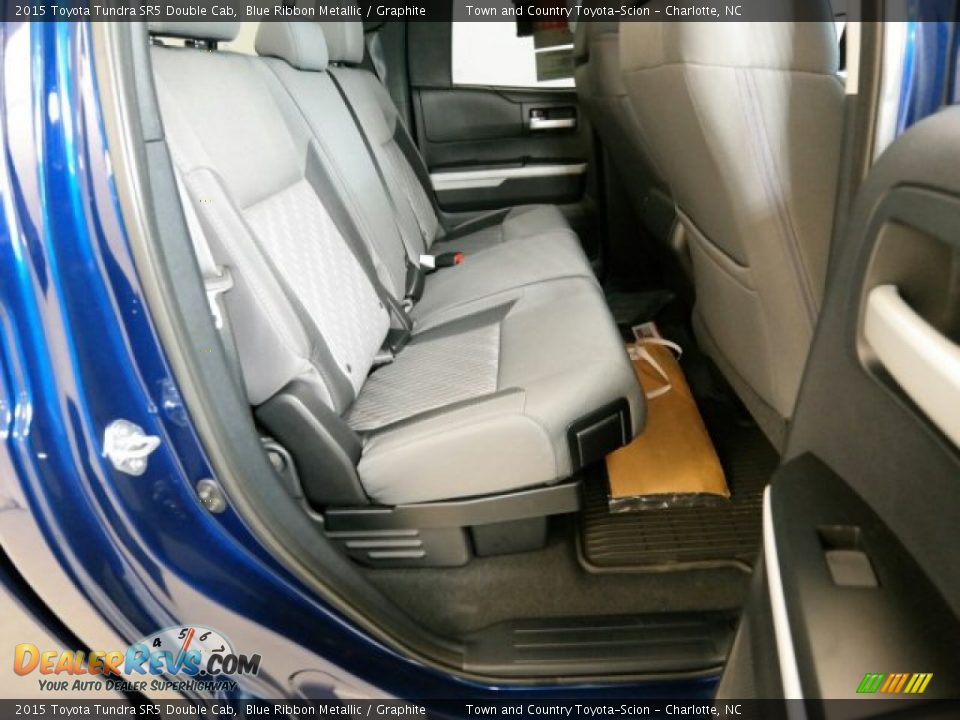2015 Toyota Tundra SR5 Double Cab Blue Ribbon Metallic / Graphite Photo #10