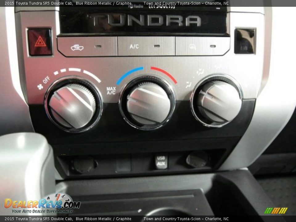 2015 Toyota Tundra SR5 Double Cab Blue Ribbon Metallic / Graphite Photo #18