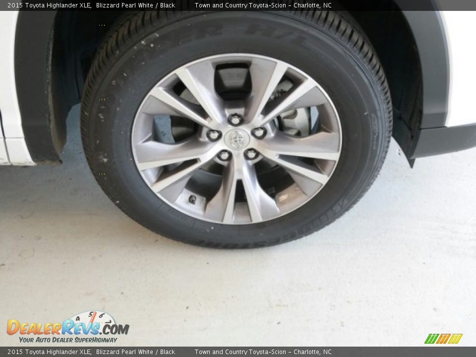 2015 Toyota Highlander XLE Blizzard Pearl White / Black Photo #3