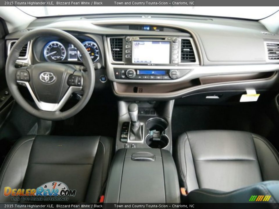 2015 Toyota Highlander XLE Blizzard Pearl White / Black Photo #15