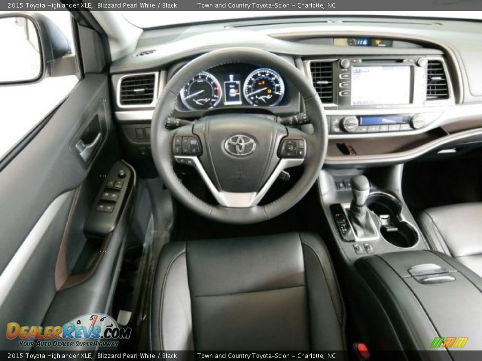2015 Toyota Highlander XLE Blizzard Pearl White / Black Photo #16