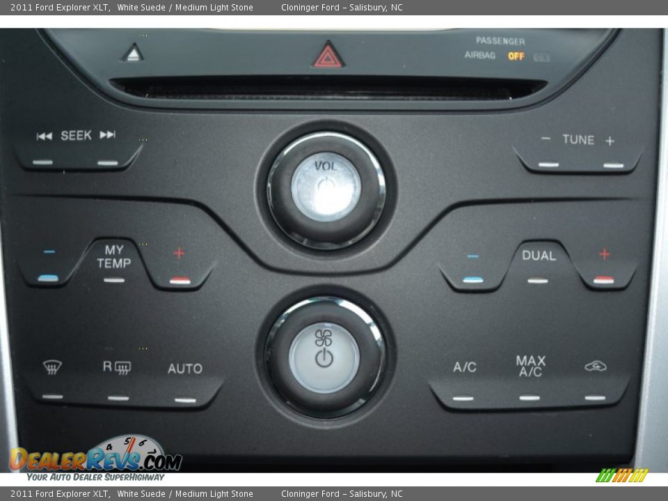 2011 Ford Explorer XLT White Suede / Medium Light Stone Photo #24