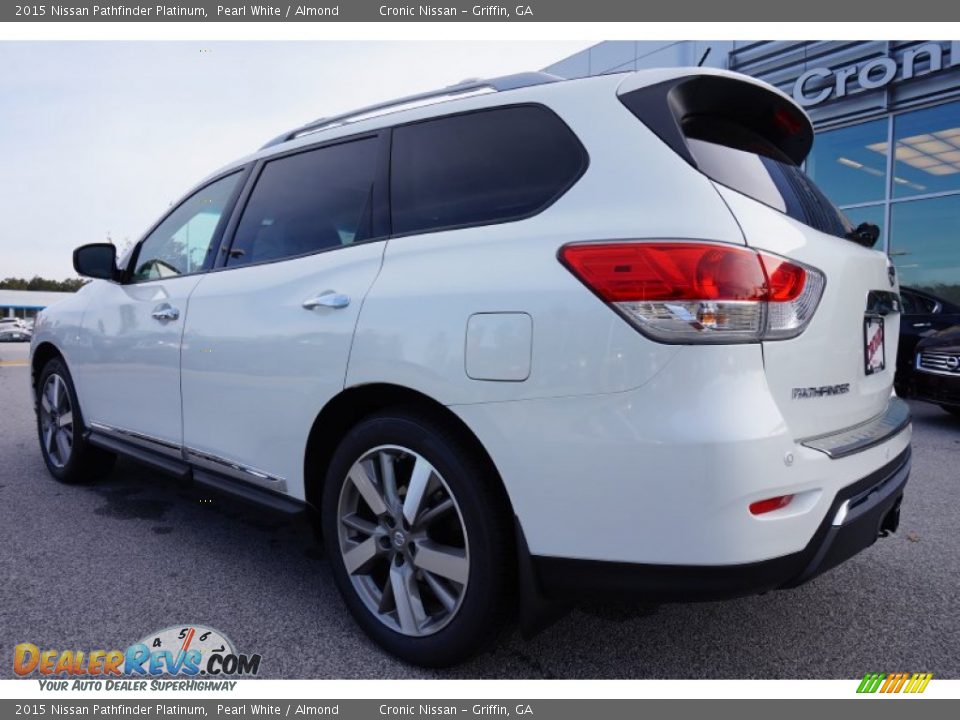 2015 Nissan Pathfinder Platinum Pearl White / Almond Photo #3