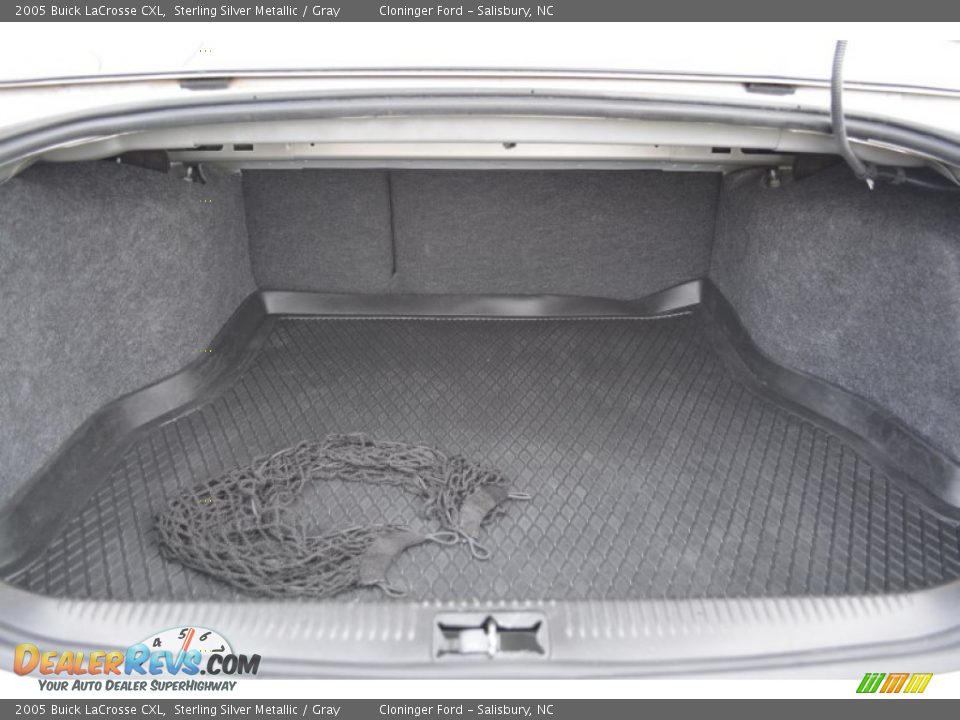 2005 Buick LaCrosse CXL Sterling Silver Metallic / Gray Photo #13