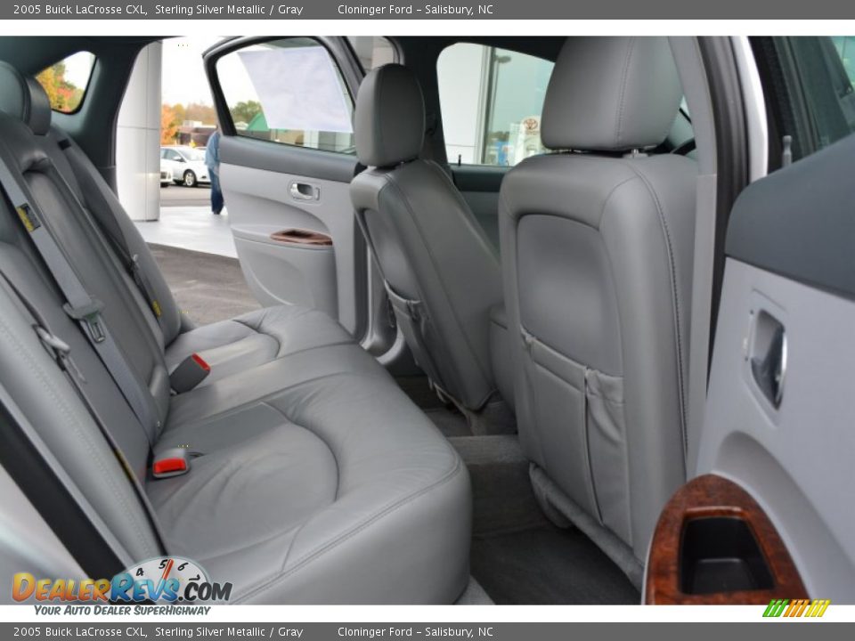 2005 Buick LaCrosse CXL Sterling Silver Metallic / Gray Photo #14