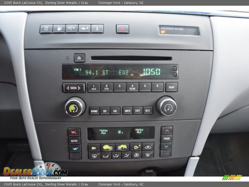 2005 Buick LaCrosse CXL Sterling Silver Metallic / Gray Photo #18