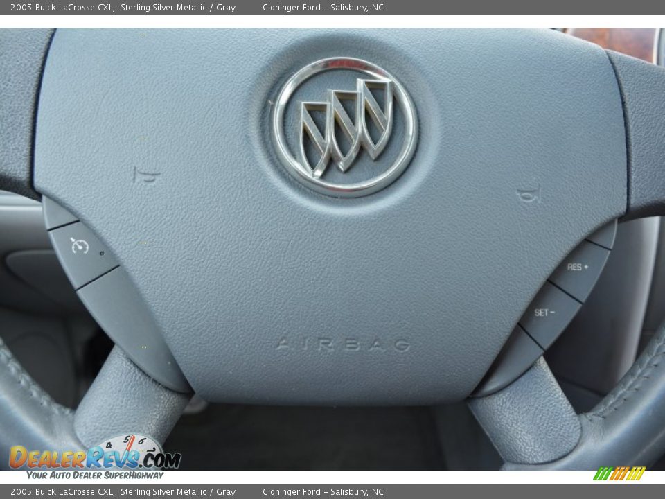 2005 Buick LaCrosse CXL Sterling Silver Metallic / Gray Photo #20