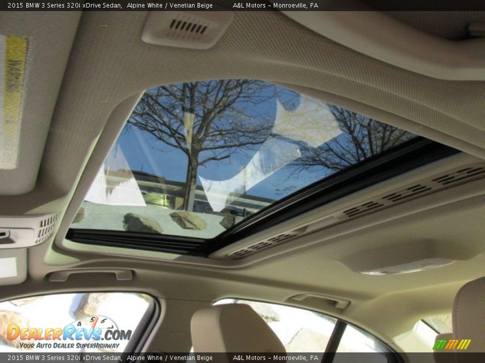 2015 BMW 3 Series 320i xDrive Sedan Alpine White / Venetian Beige Photo #12