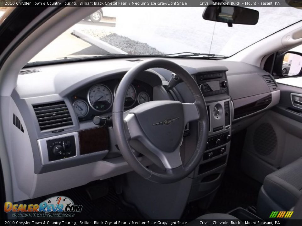 2010 Chrysler Town & Country Touring Brilliant Black Crystal Pearl / Medium Slate Gray/Light Shale Photo #13