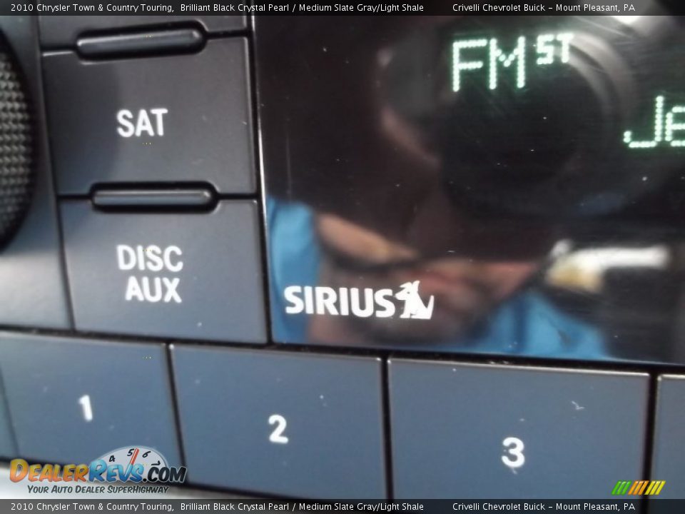 2010 Chrysler Town & Country Touring Brilliant Black Crystal Pearl / Medium Slate Gray/Light Shale Photo #19