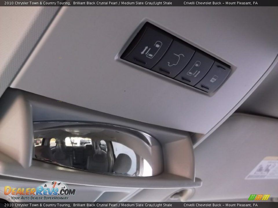 2010 Chrysler Town & Country Touring Brilliant Black Crystal Pearl / Medium Slate Gray/Light Shale Photo #25