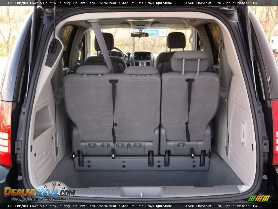 2010 Chrysler Town & Country Touring Brilliant Black Crystal Pearl / Medium Slate Gray/Light Shale Photo #29