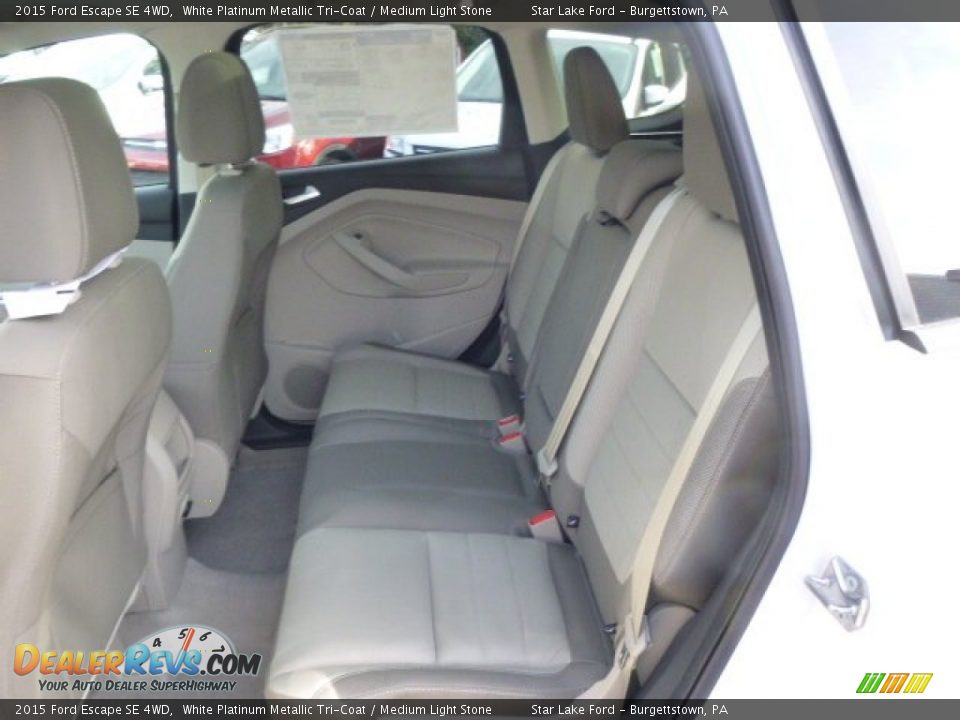 2015 Ford Escape SE 4WD White Platinum Metallic Tri-Coat / Medium Light Stone Photo #11
