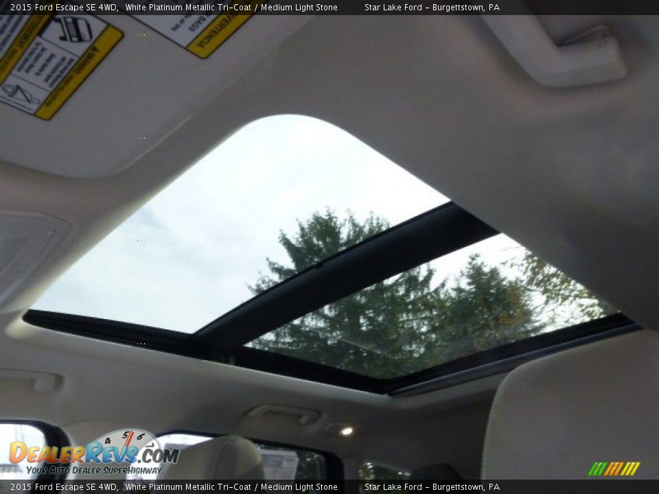 2015 Ford Escape SE 4WD White Platinum Metallic Tri-Coat / Medium Light Stone Photo #14