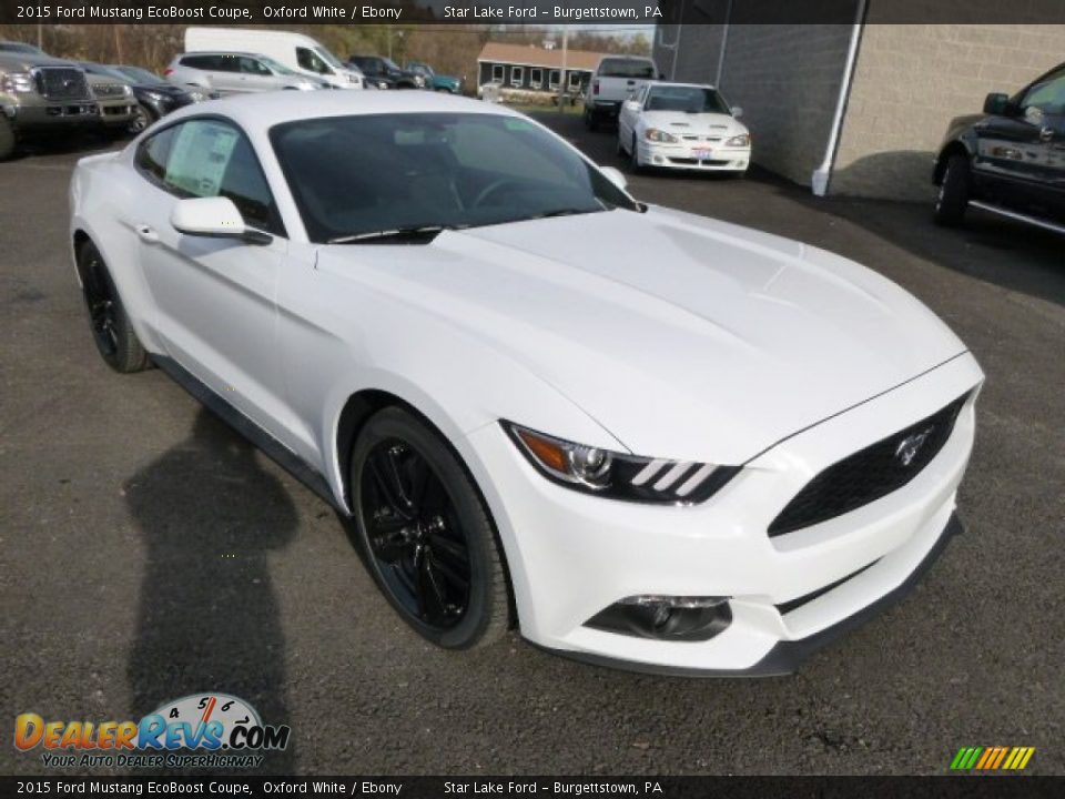 Front 3/4 View of 2015 Ford Mustang EcoBoost Coupe Photo #3