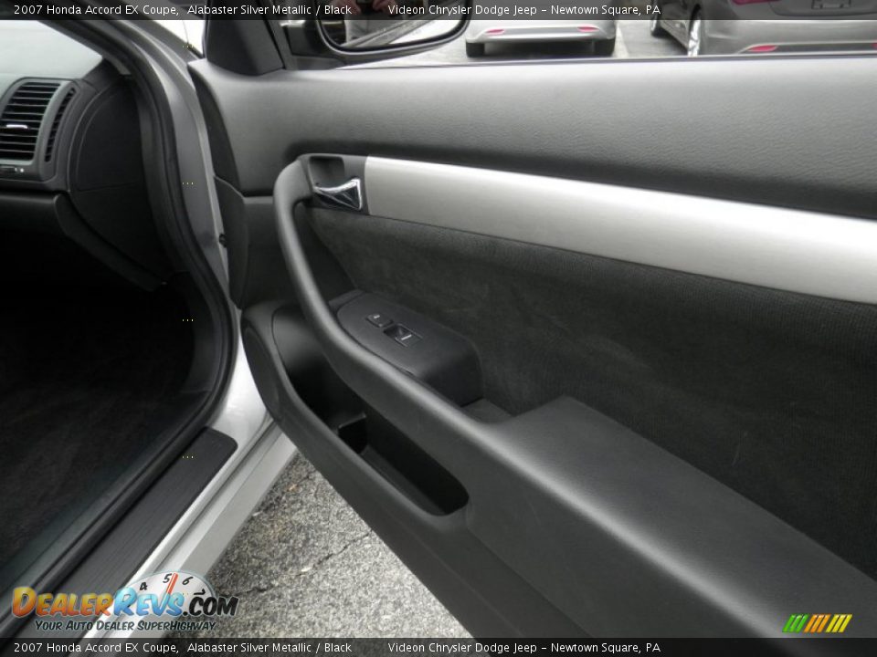 2007 Honda Accord EX Coupe Alabaster Silver Metallic / Black Photo #19